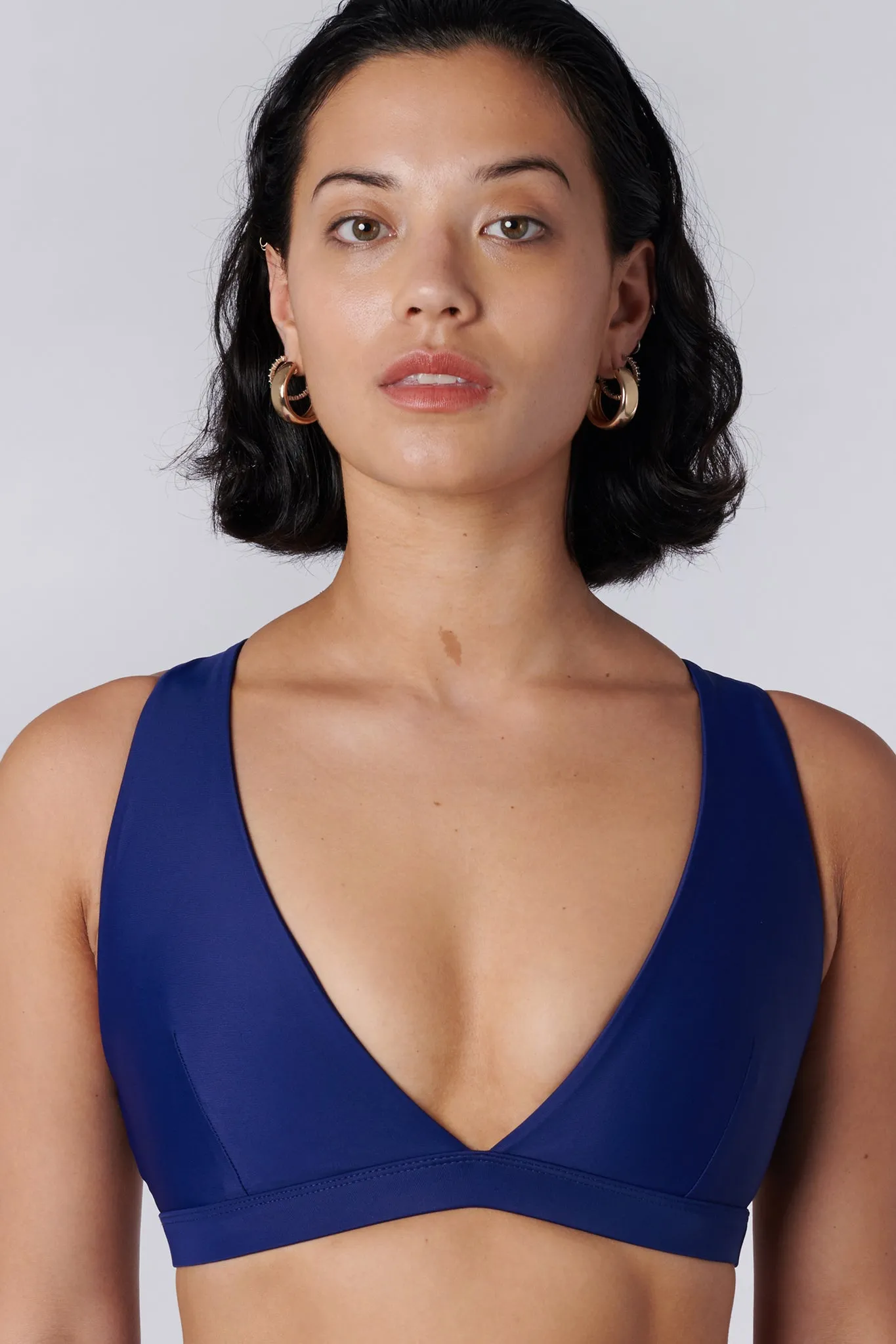 Lilly V 2.0 Push Up Sports Bra | Recycled Nylon | Royal
