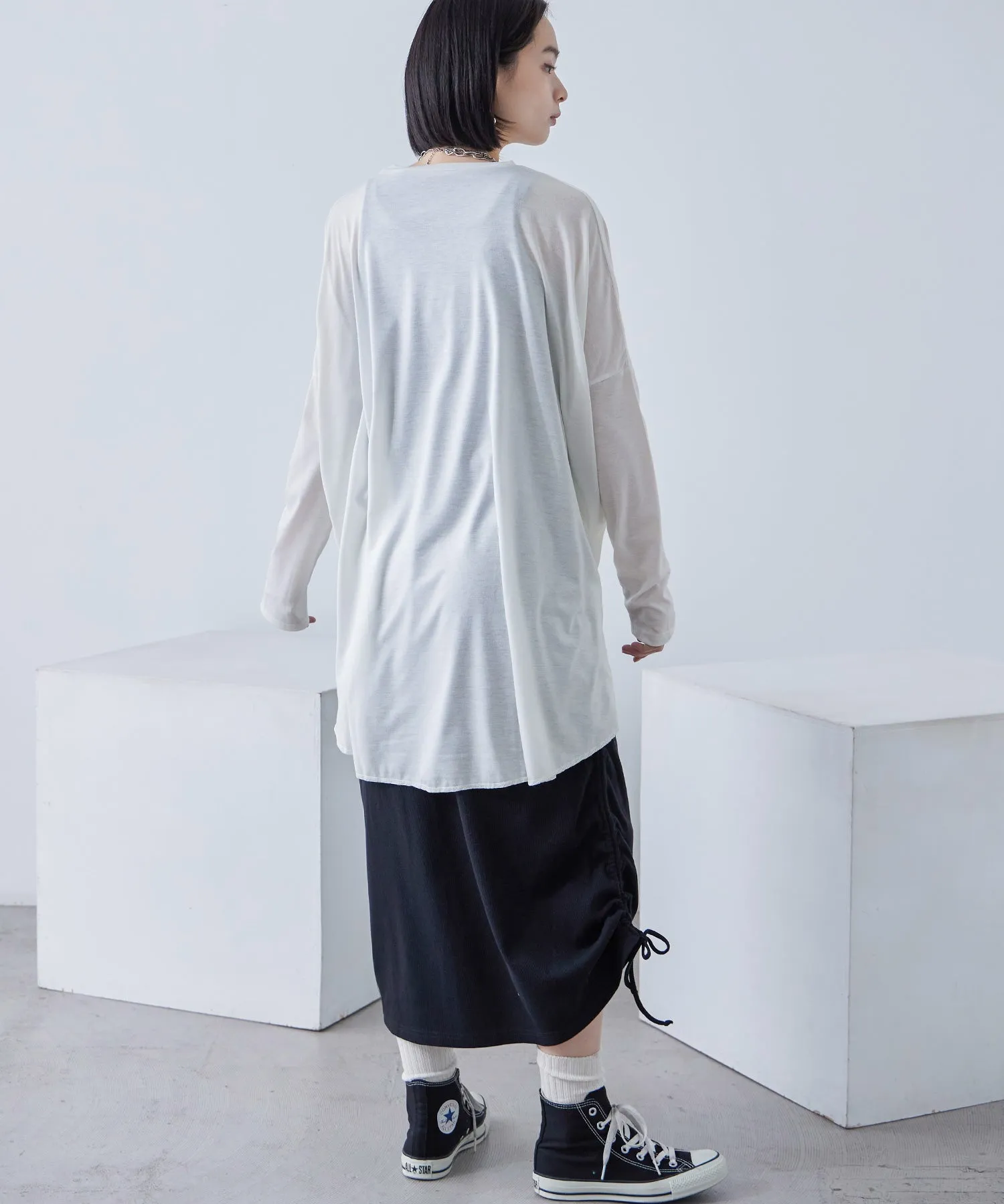 Tailcut Long Sleeve Tops