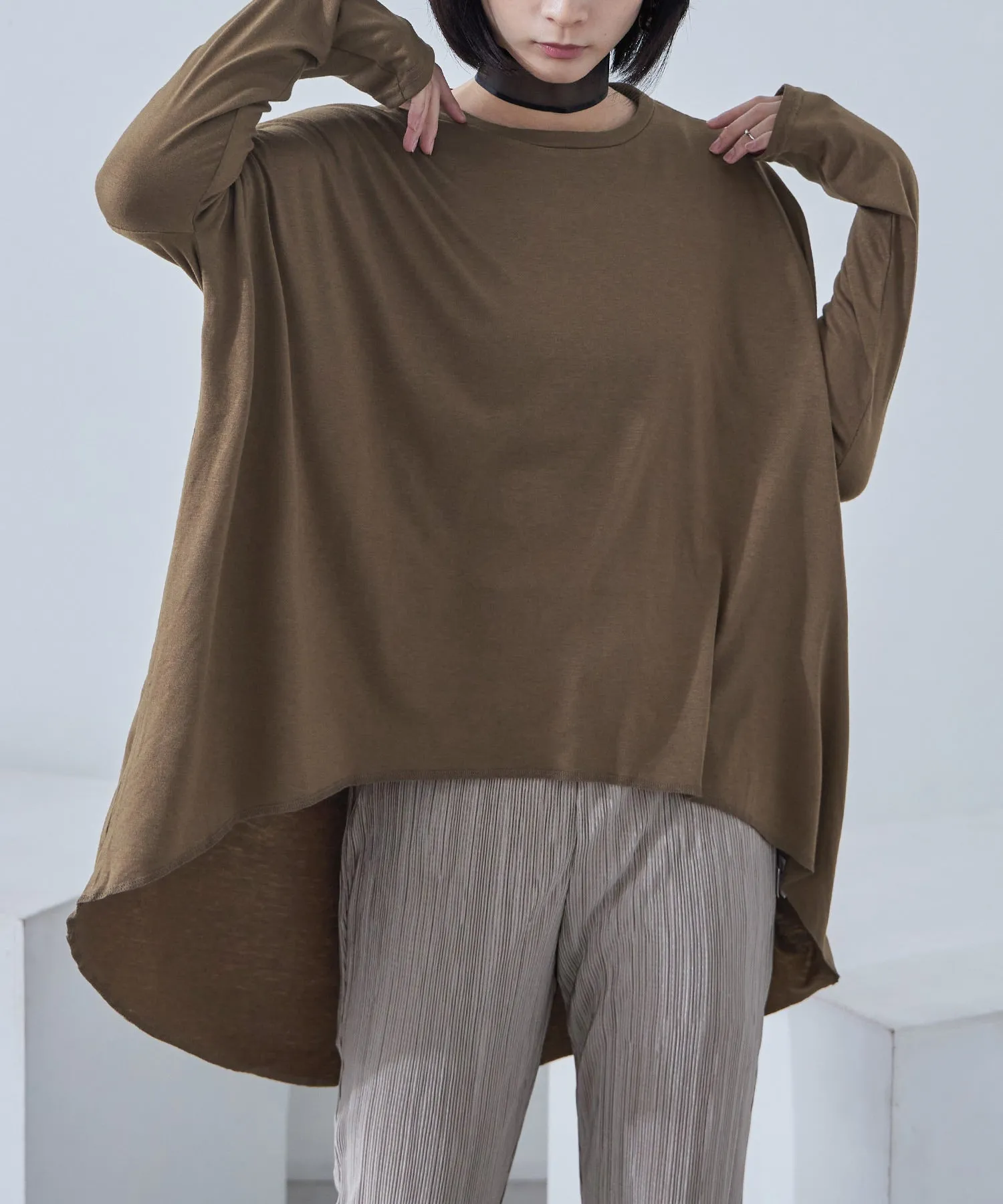 Tailcut Long Sleeve Tops