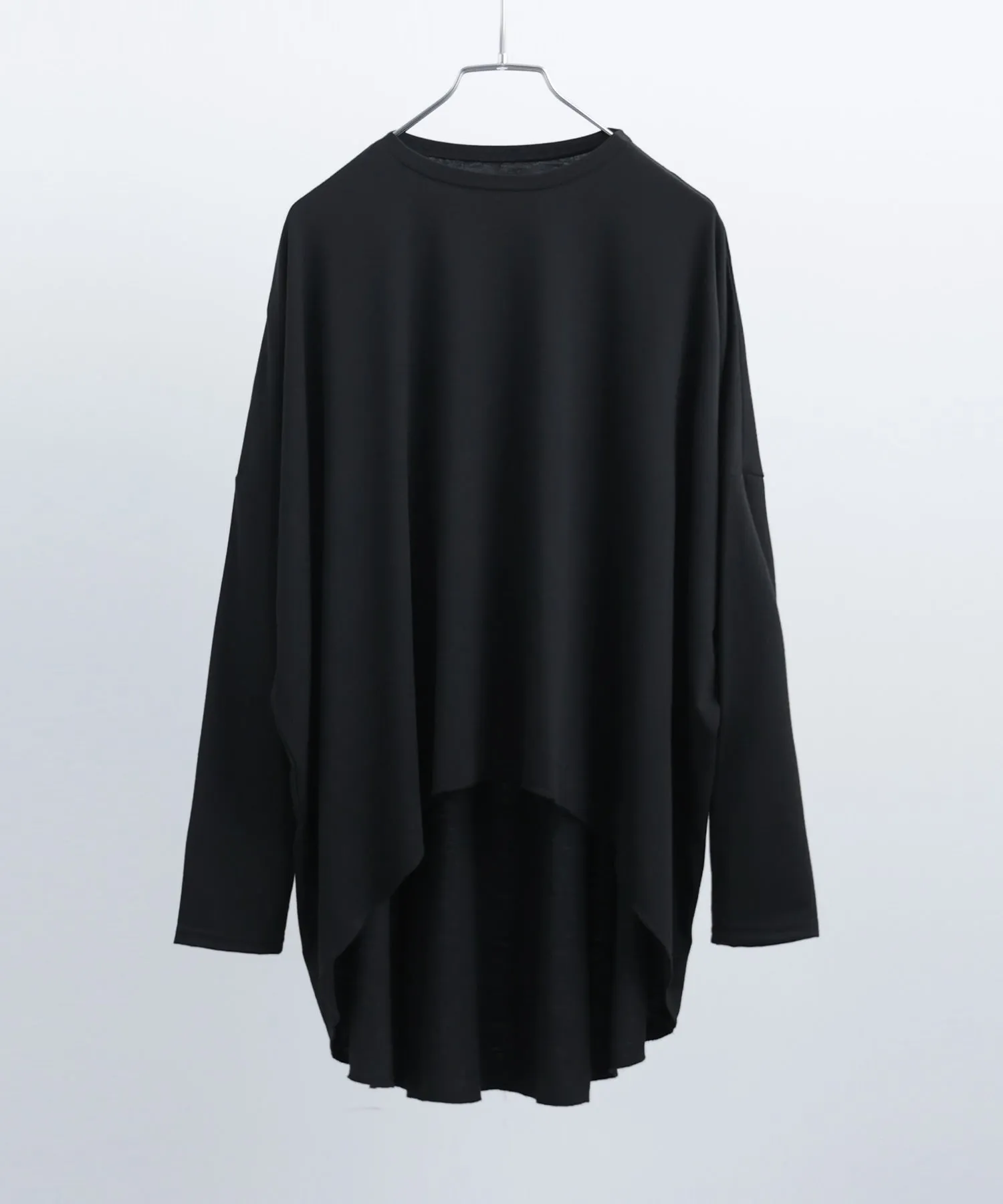 Tailcut Long Sleeve Tops